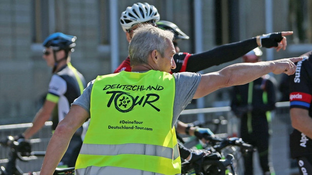 Helfer Deutschland Tour